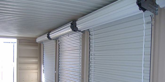 aluminum roll-up doors in Thornhill