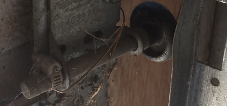 garage-door-roller-off-track-repair in Thornhill