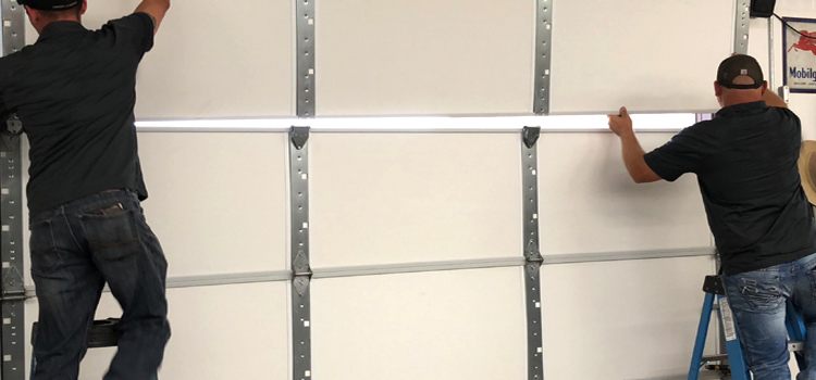 overhead garage door service maintenance in Thornhill